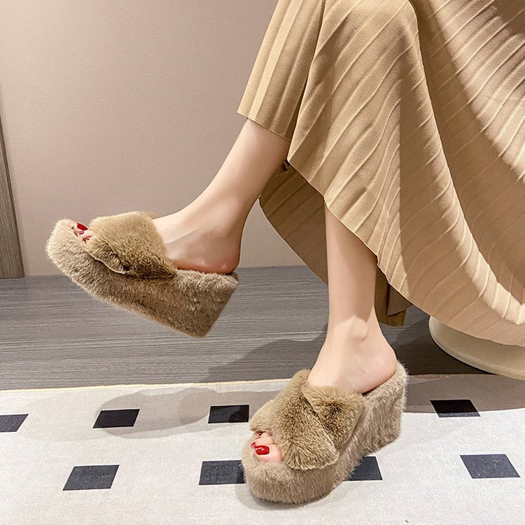 High Heel Wedge Heel Fleece Slippers for Women Outdoor Fur Slippers 2024 New Chanel Style Fluffy Thick Soles Winter Height-increasing  HK30